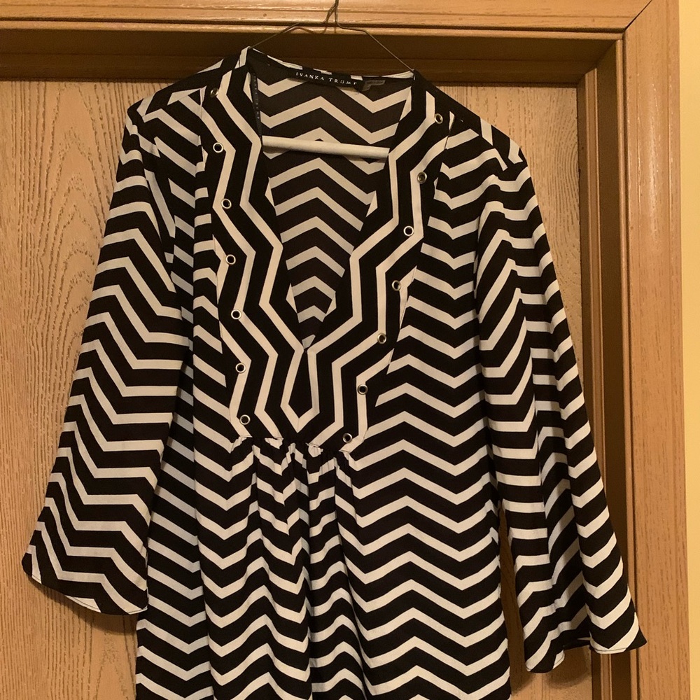 Black/White Coverup, Size S/M